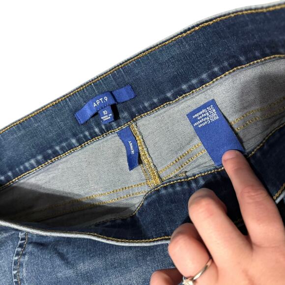 Apt. 9 Pull On Denim Blue Jeans Skinny Ankle Women Size 10 Stretchy Pants - Picture 3 of 3